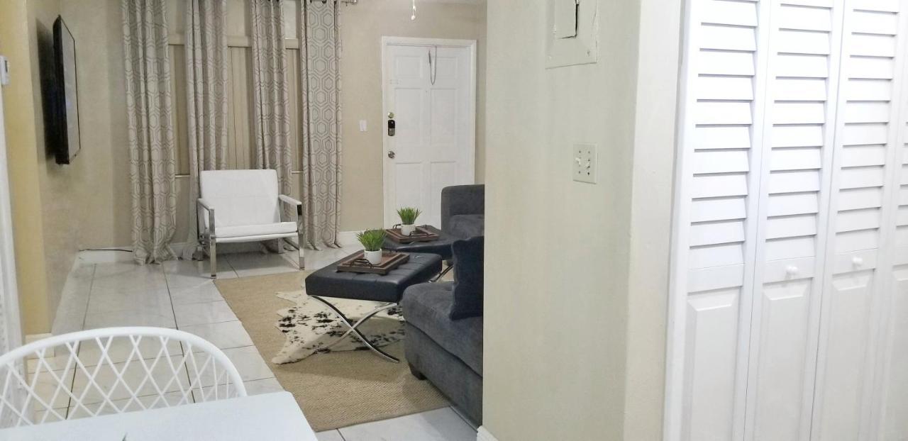 Glam 2 Bedroom Apartment Close To Nsu In Cooper City Exterior foto